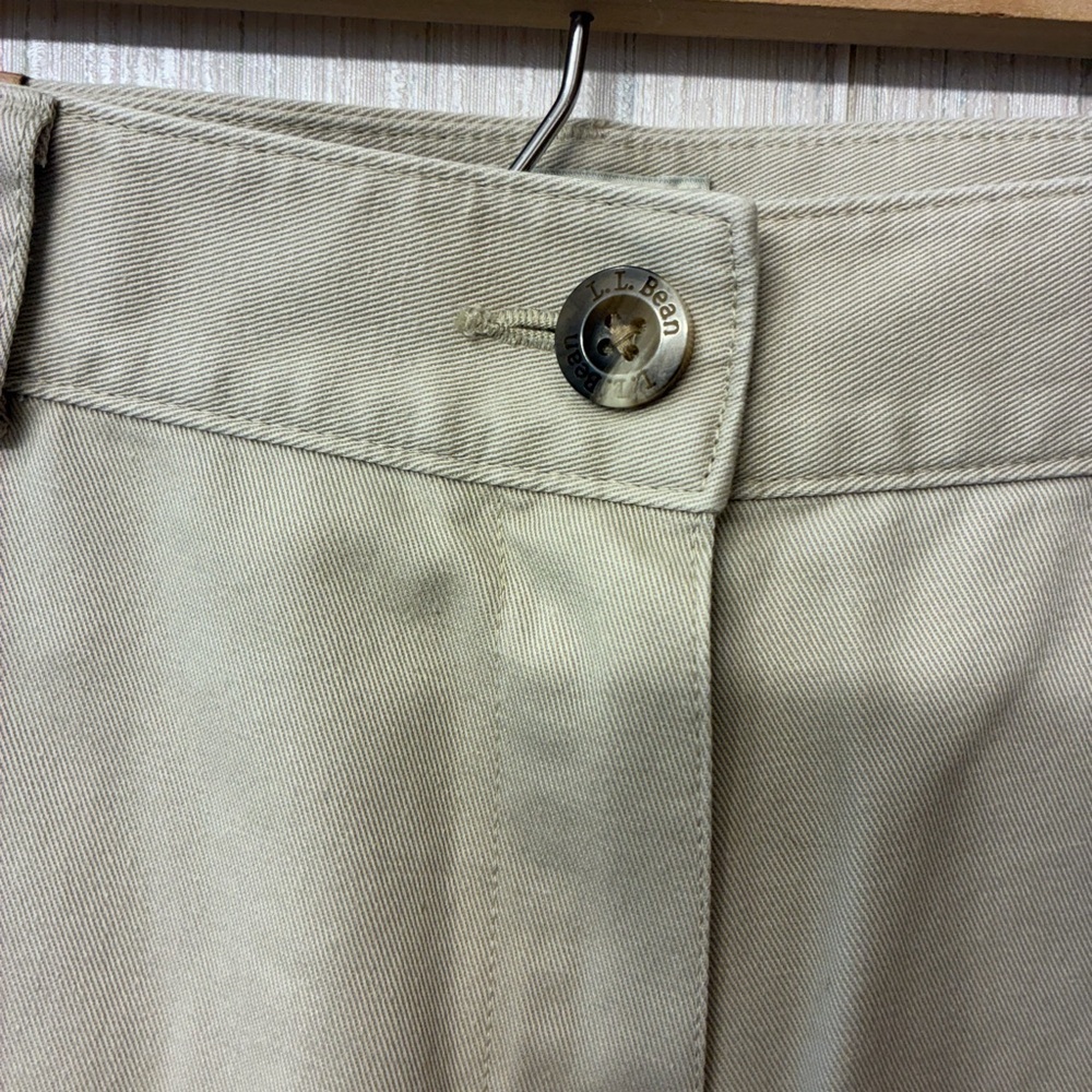 NWT L.L. Bean beige khaki denim high waisted Cotton casual shorts ladies size 12 - Picture 3 of 6